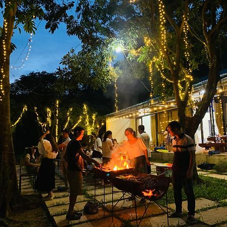 Chu Thien Homestay And Camping Ханой Экстерьер фото