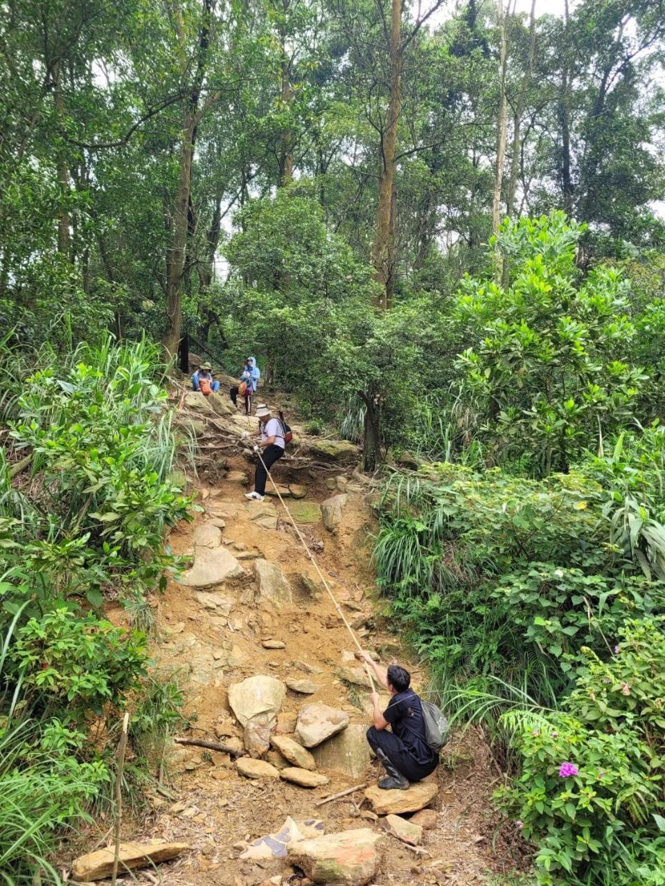 Chu Thien Homestay And Camping Ханой Экстерьер фото